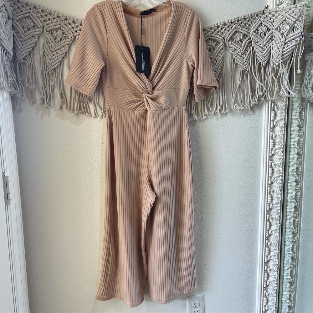 NWT PrettyLittleThing Nude Ribbed Culotte Jumpsuit Size 8